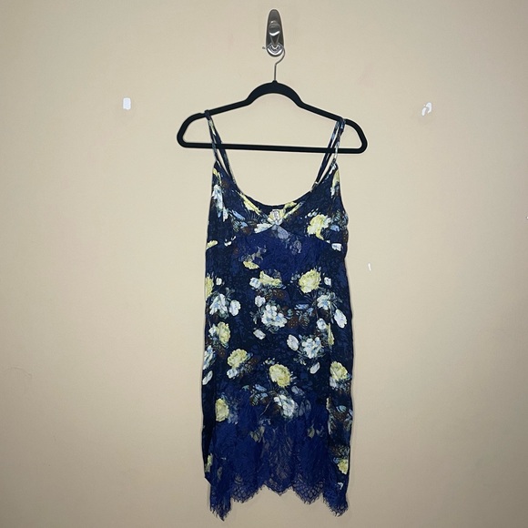 Free People Sunfade Floral Slip Dress in Night Combo Size L NEW - Picture 3 of 13